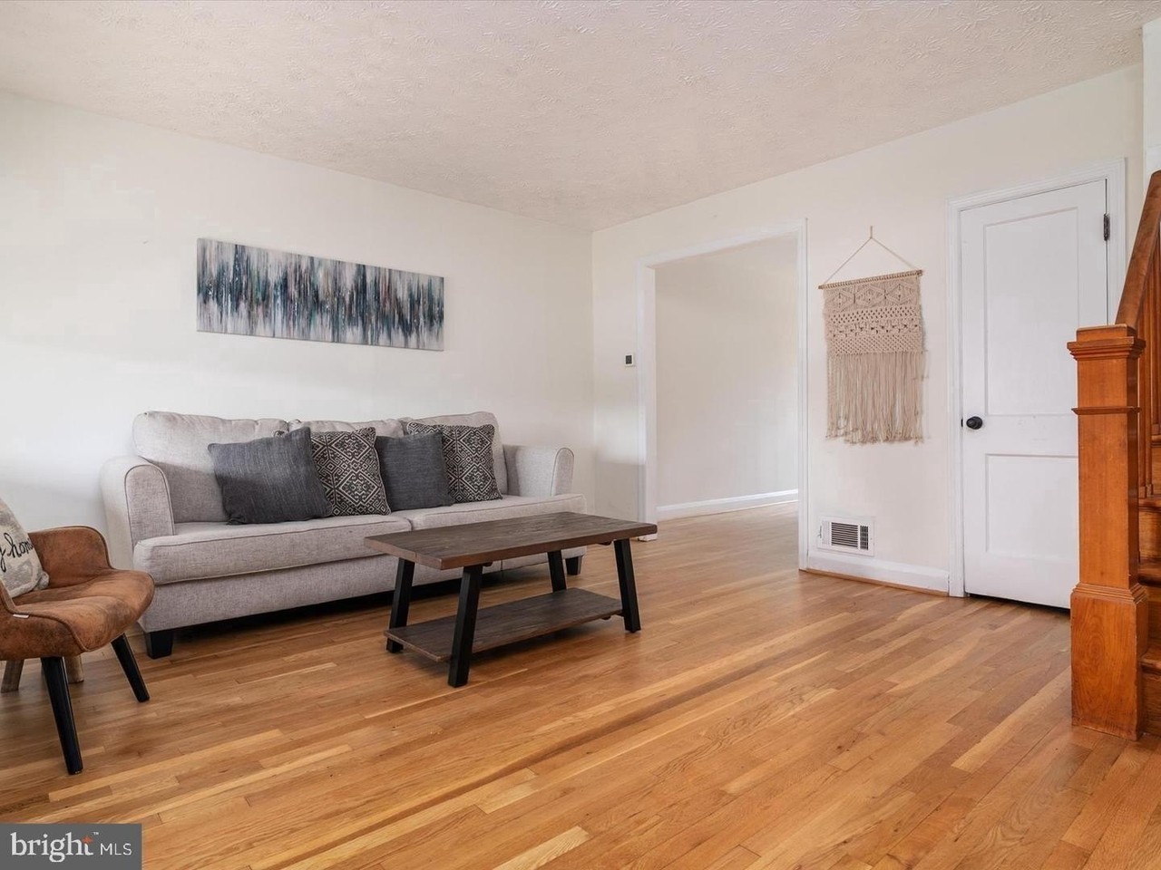 756 Old Riverside Rd - Photo 5 of 30