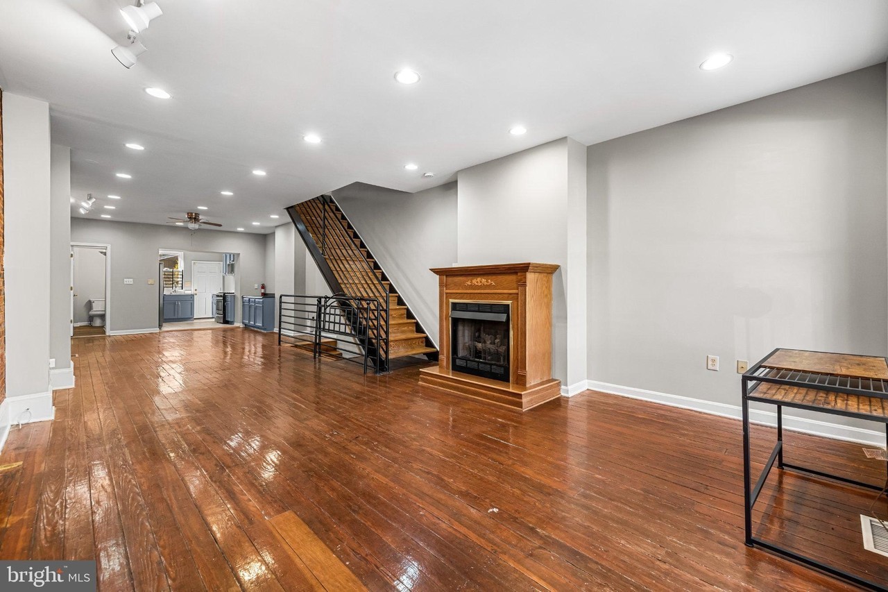 1014 N Broadway - Photo 4 of 42