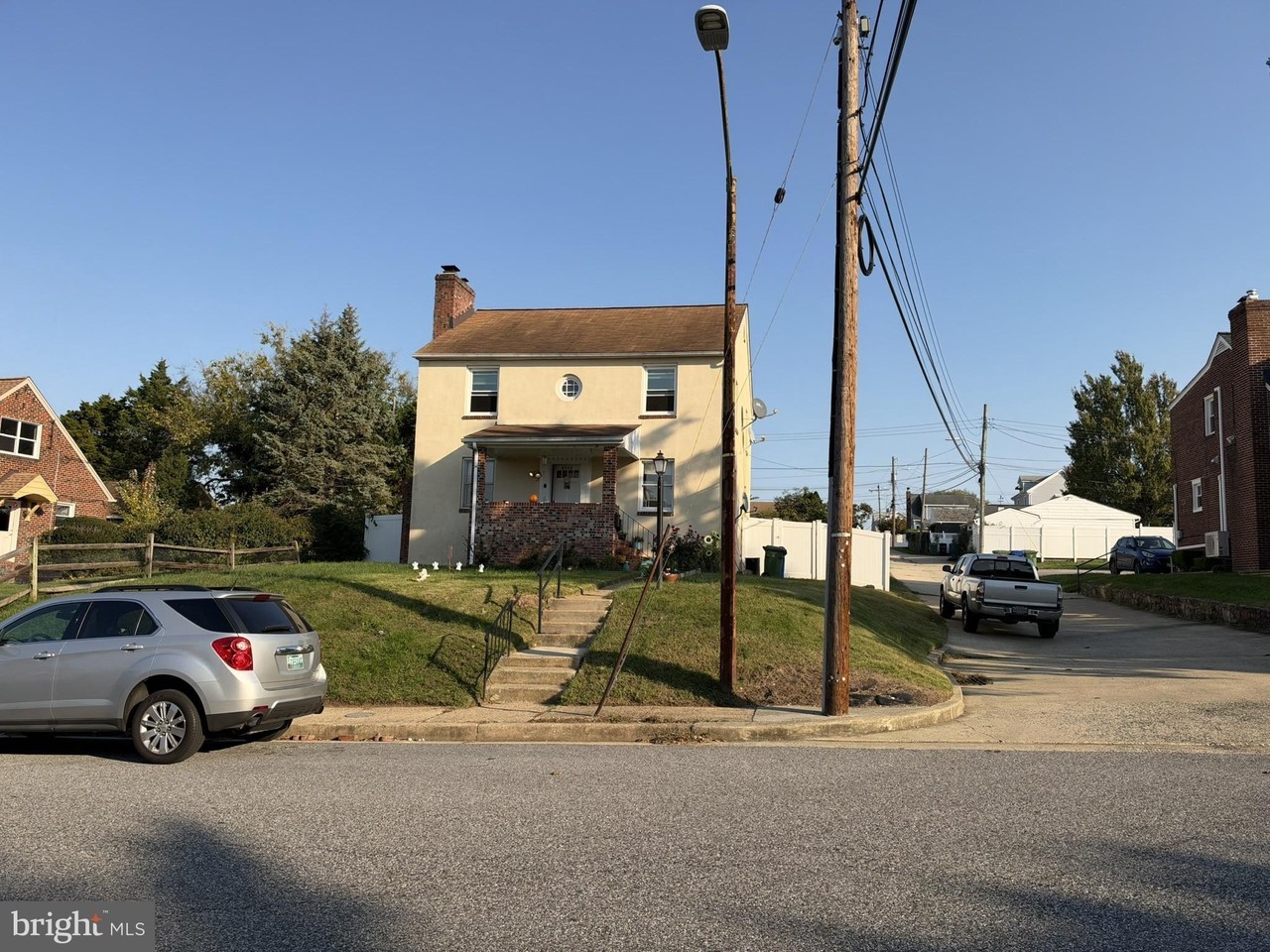4005 3rd St - Photo 5 of 35