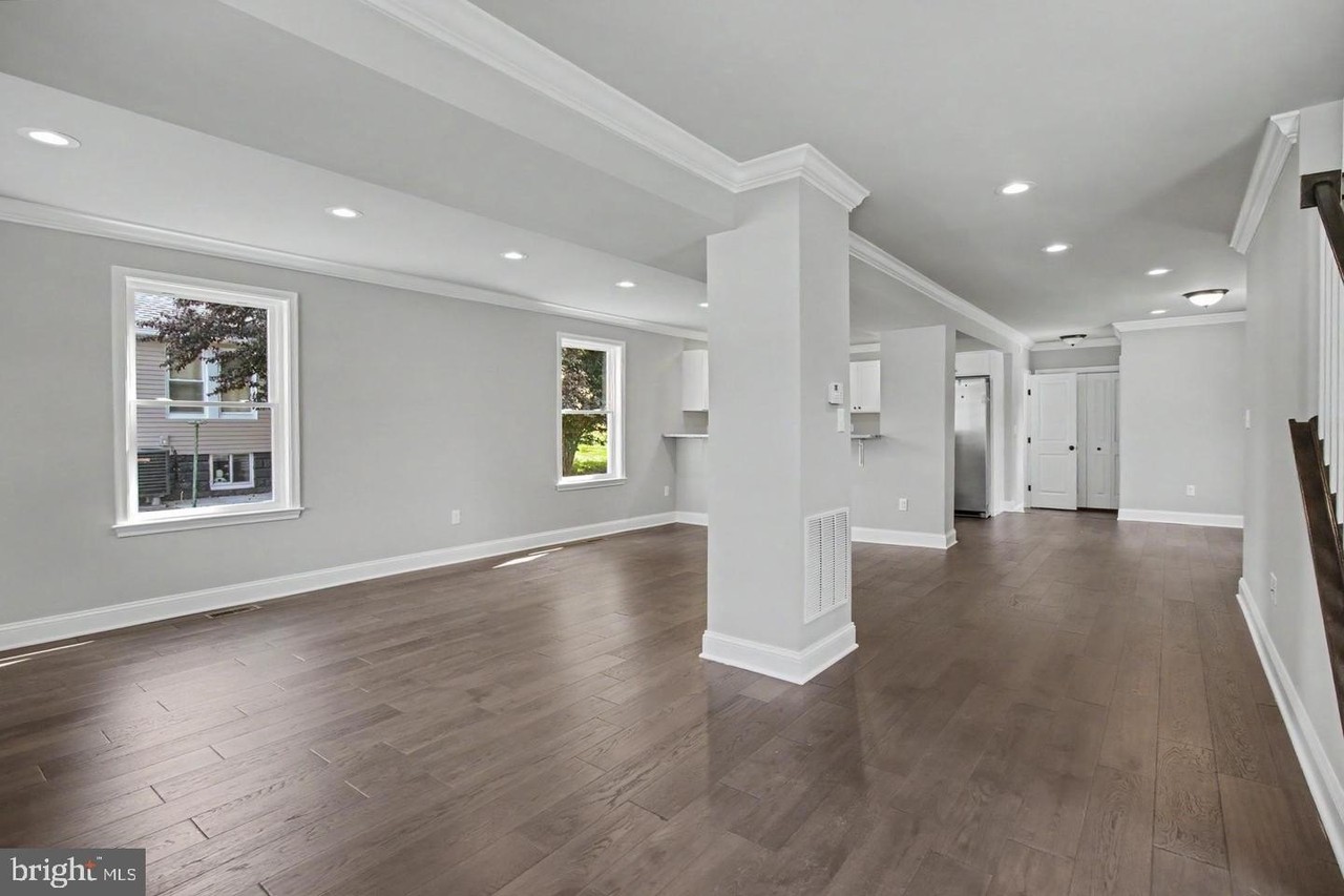 7501 Riddle Ave - Photo 5 of 45