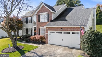 featured image of 7122 Harlan Ln