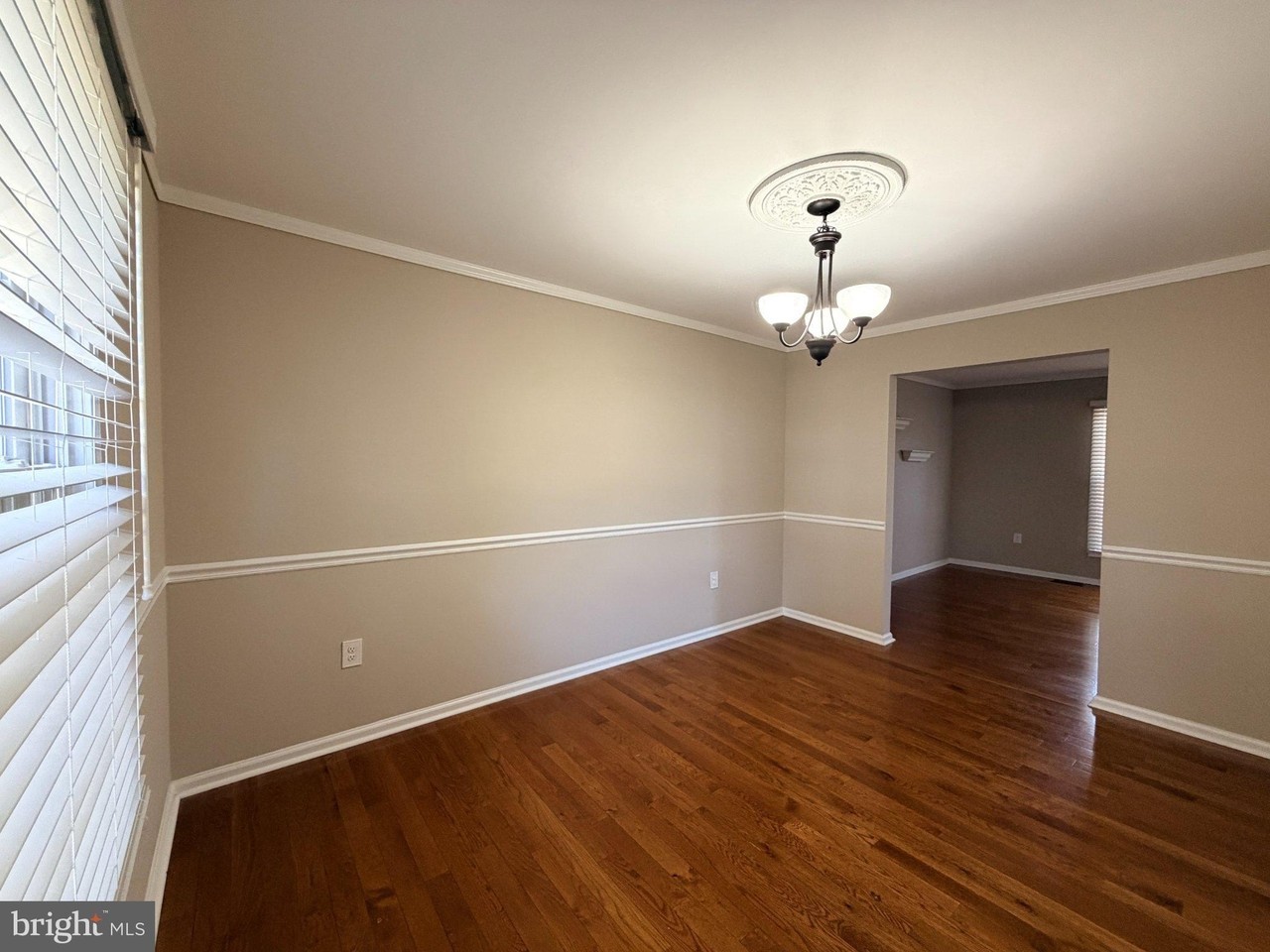 5364 Old Stone Ct - Photo 5 of 19
