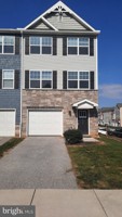 featured image of 928 Admirals Quay Dr