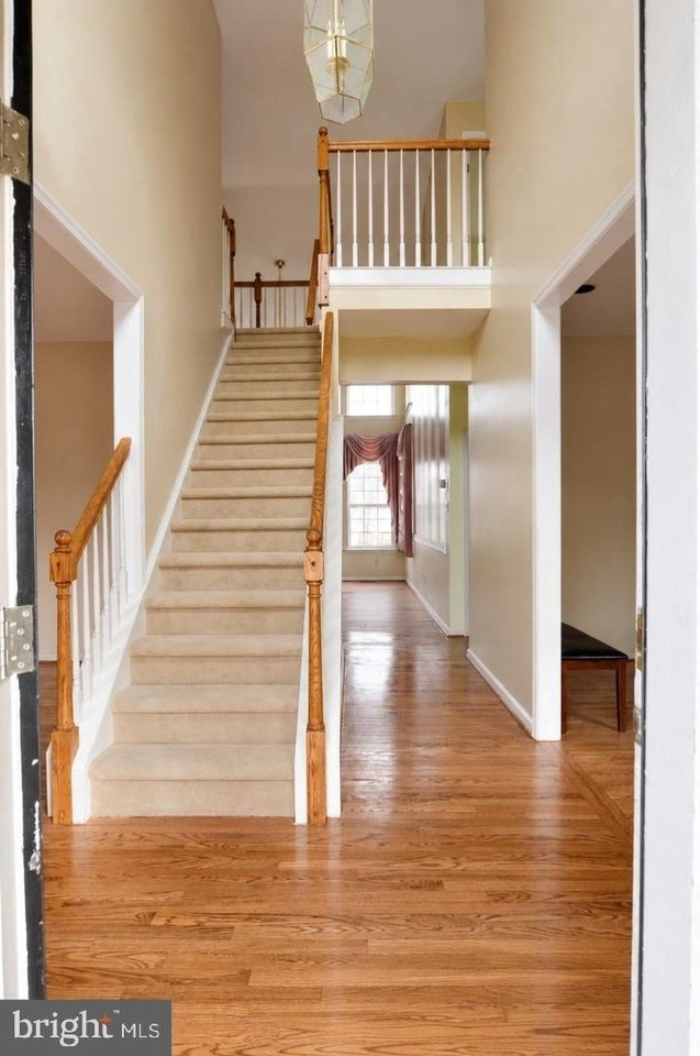 26 Adamson Ct - Photo 2 of 26