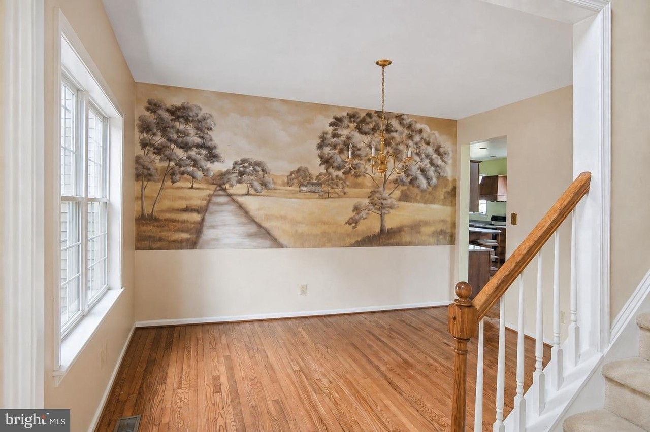 26 Adamson Ct - Photo 4 of 26