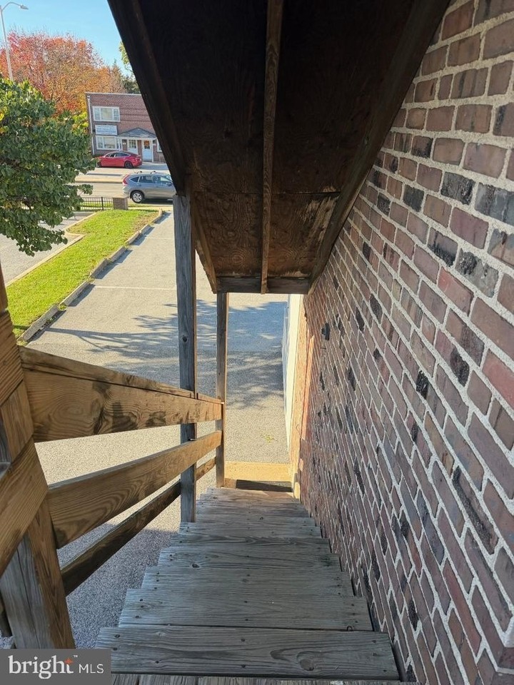 107 W EAGLE Road #7 - Photo 4 of 18