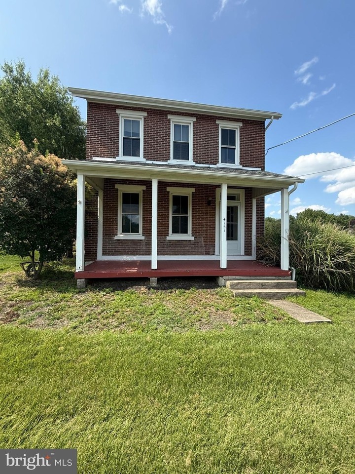 4151 Main Rd W - Photo 2 of 24