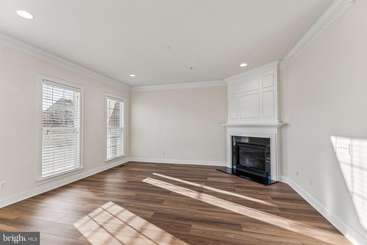 132 Wilder Way - Photo 7 of 34