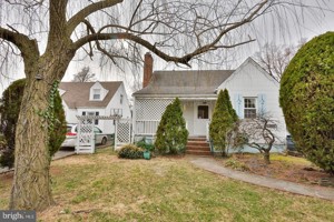 featured image of 1508 S Walter Reed Dr
