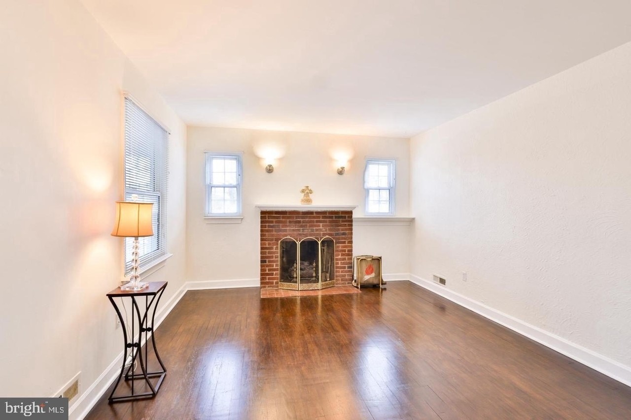 1508 S Walter Reed Dr - Photo 4 of 50