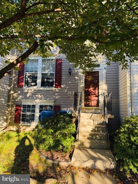 6225 Bella Dr - Photo 2 of 10