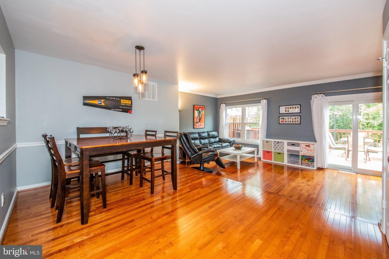 6831 Signature Cir - Photo 6 of 29