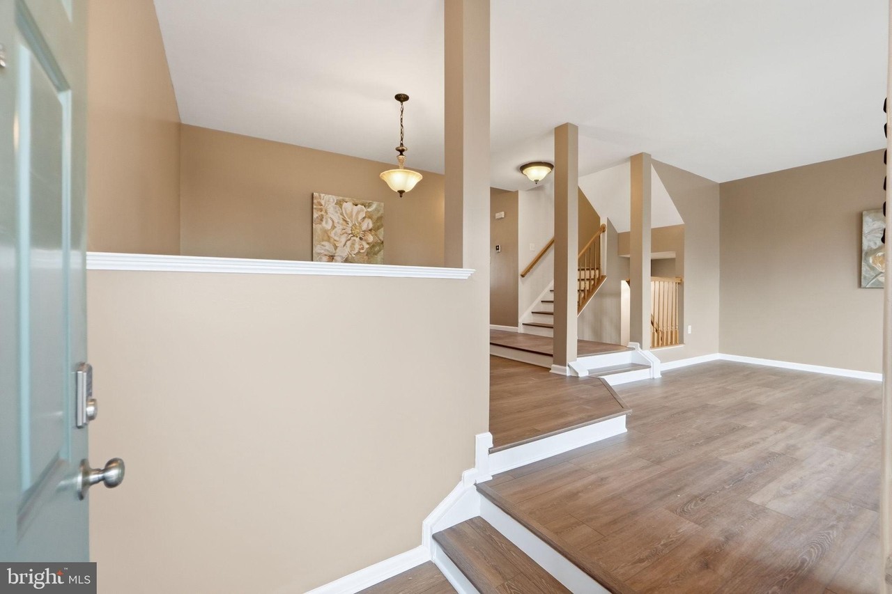 13118 Forest Mist Ln - Photo 2 of 35