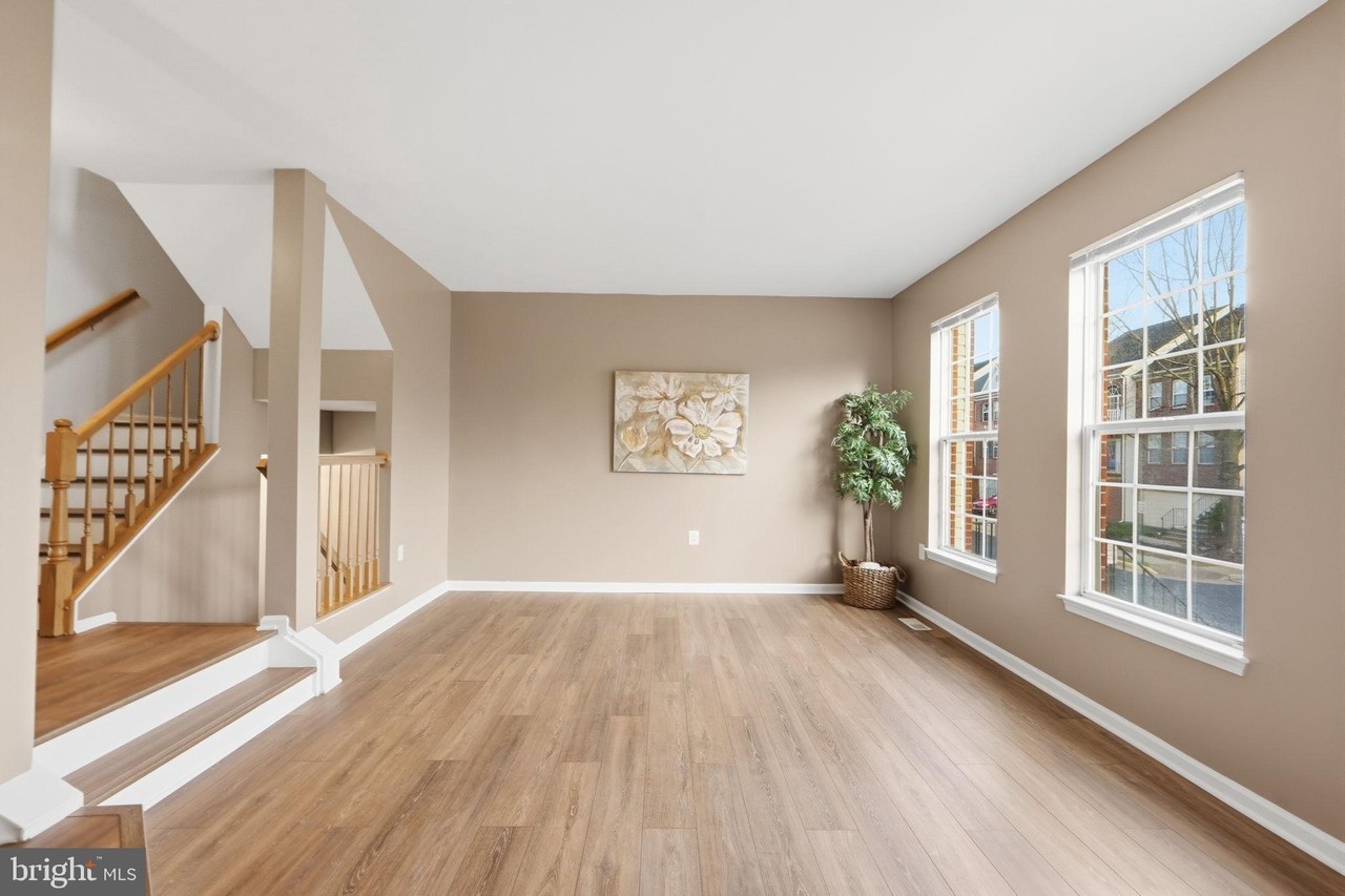 13118 Forest Mist Ln - Photo 5 of 35