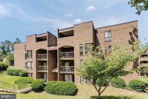 featured image of 11232 Chestnut Grove Sq #135