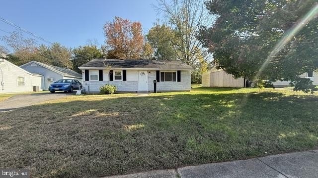 7531 Albemarle Dr - Photo 3 of 23
