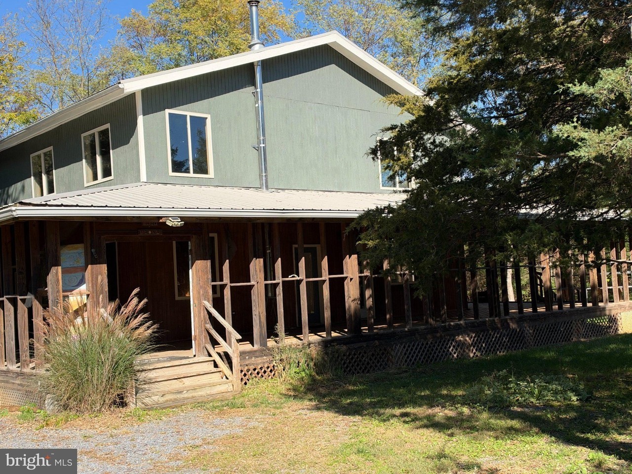 12349 Back Rd - Photo 2 of 17