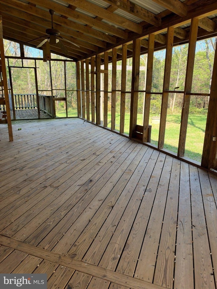 12349 Back Rd - Photo 4 of 17