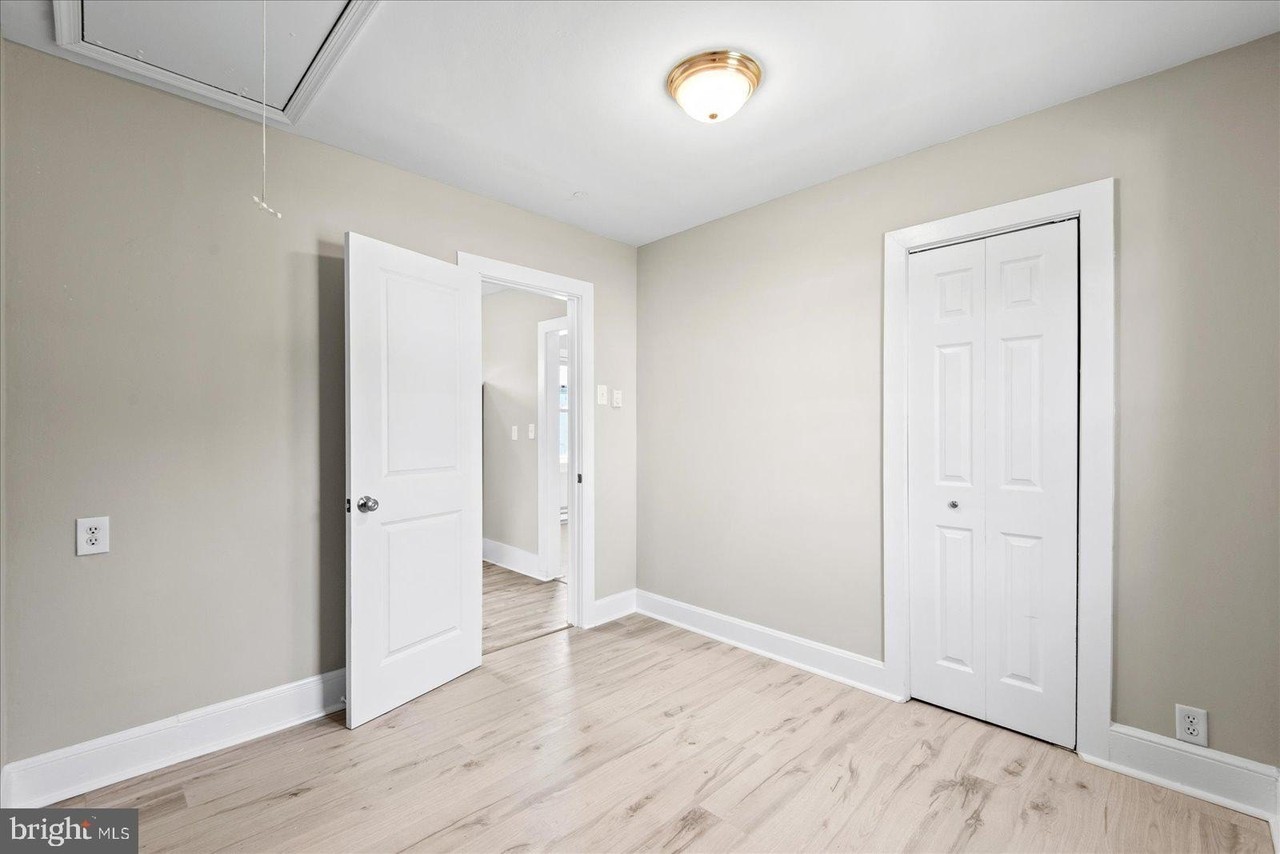 58 Longfield Rd - Photo 5 of 12