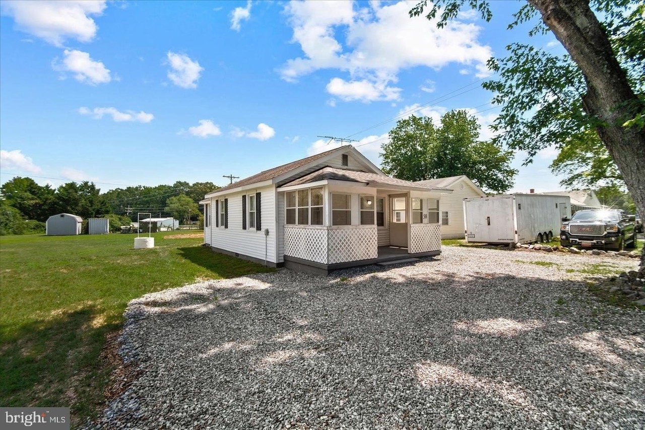 58 Longfield Rd - Photo 5 of 31