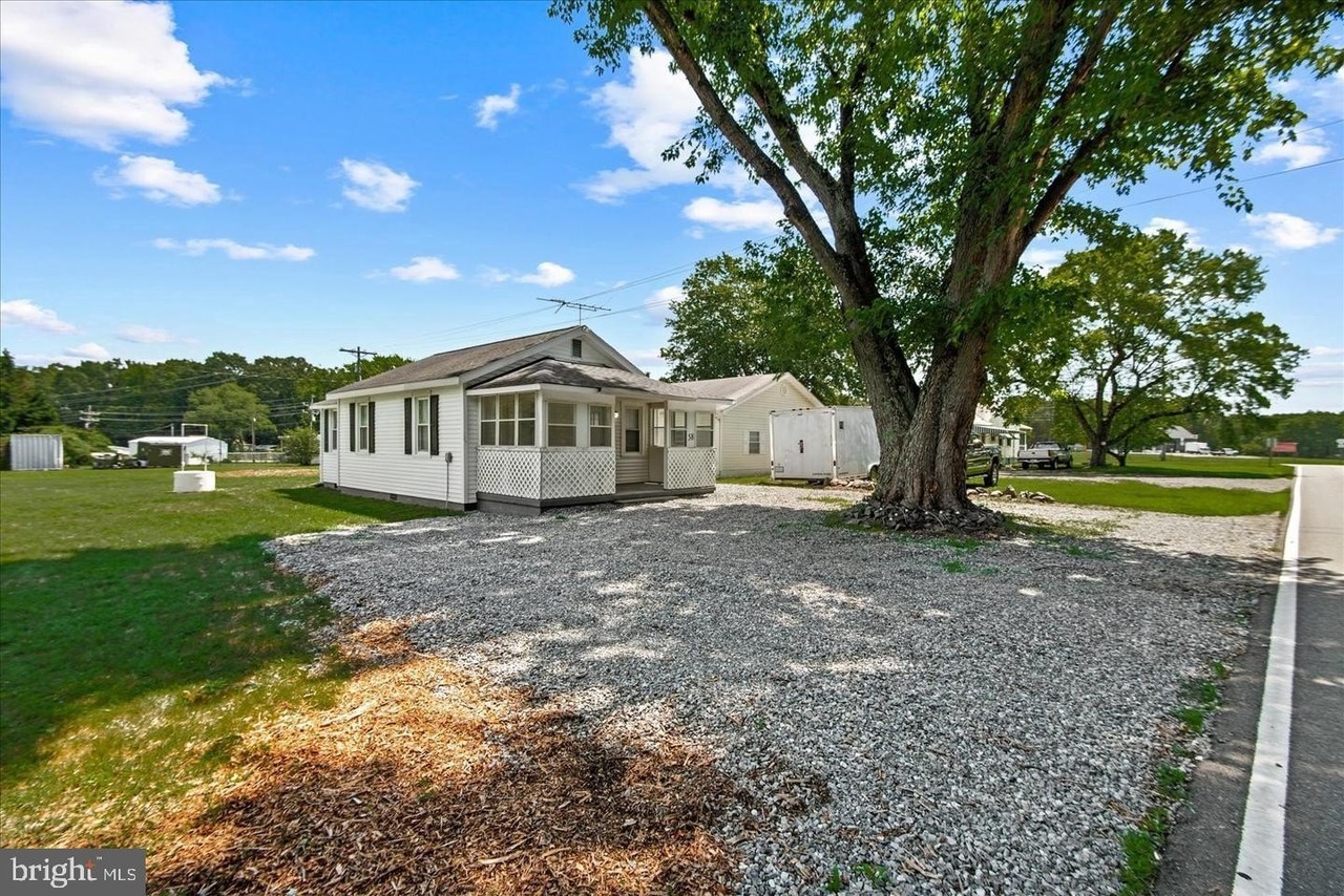 58 Longfield Rd - Photo 6 of 31