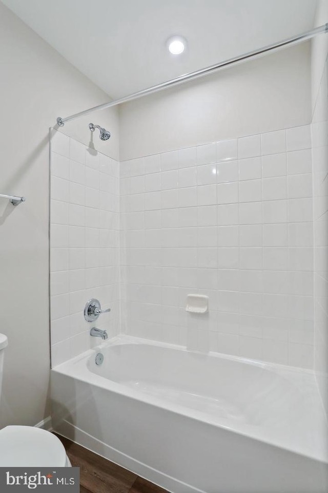 274 Ludgate Mnr - Photo 4 of 43