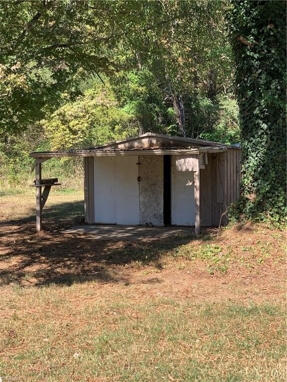 4244 Nc Highway 801 N - Photo 3 of 21