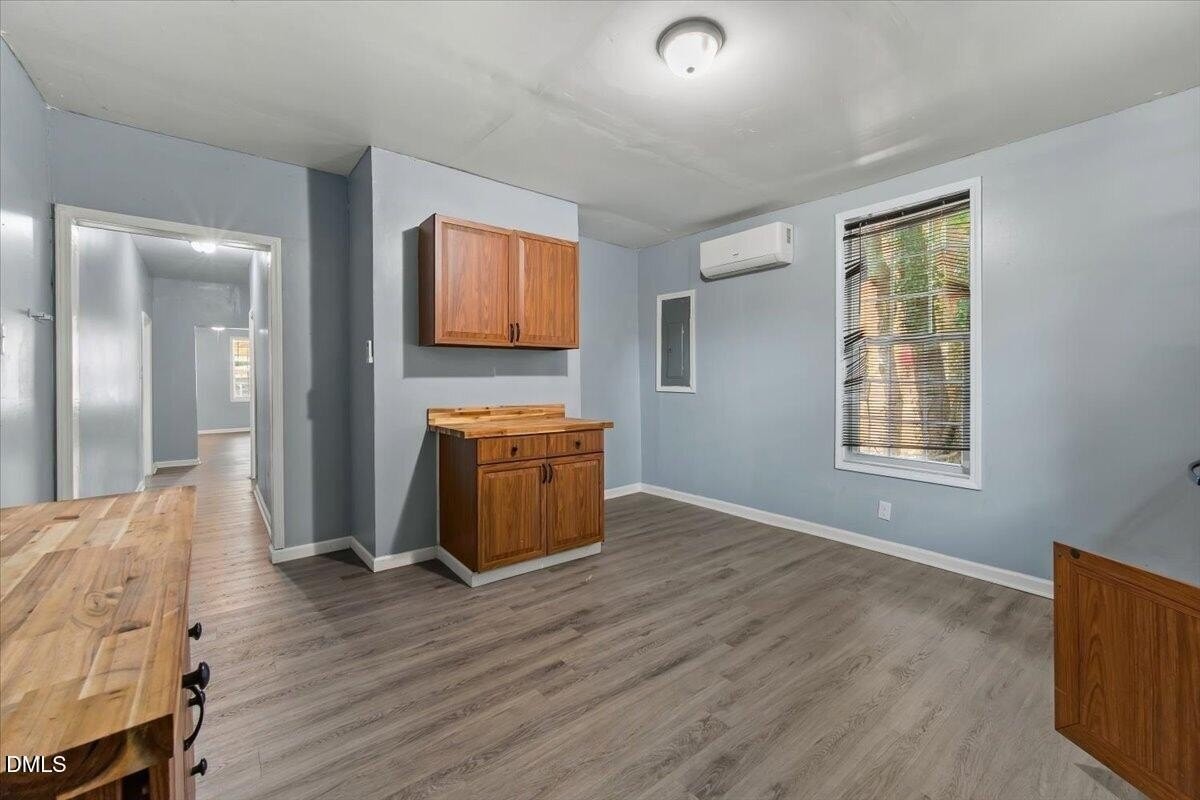 427 E Andrews Ave - Photo 6 of 26