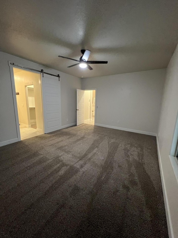 202 N Sage Crest Cir - Photo 6 of 10