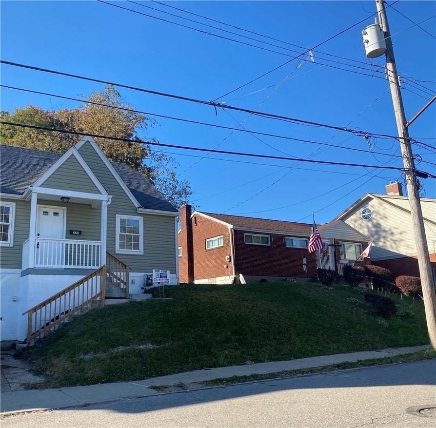 228 Fingal St - Photo 2 of 25