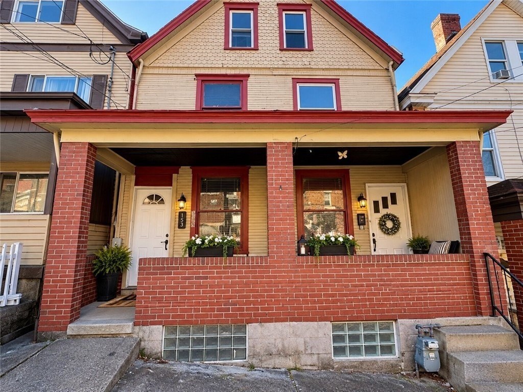 539 2nd St - Photo 2 of 13
