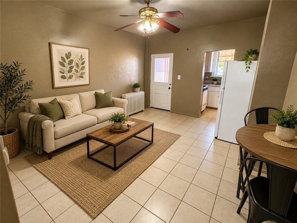 539 2nd St - Photo 4 of 13