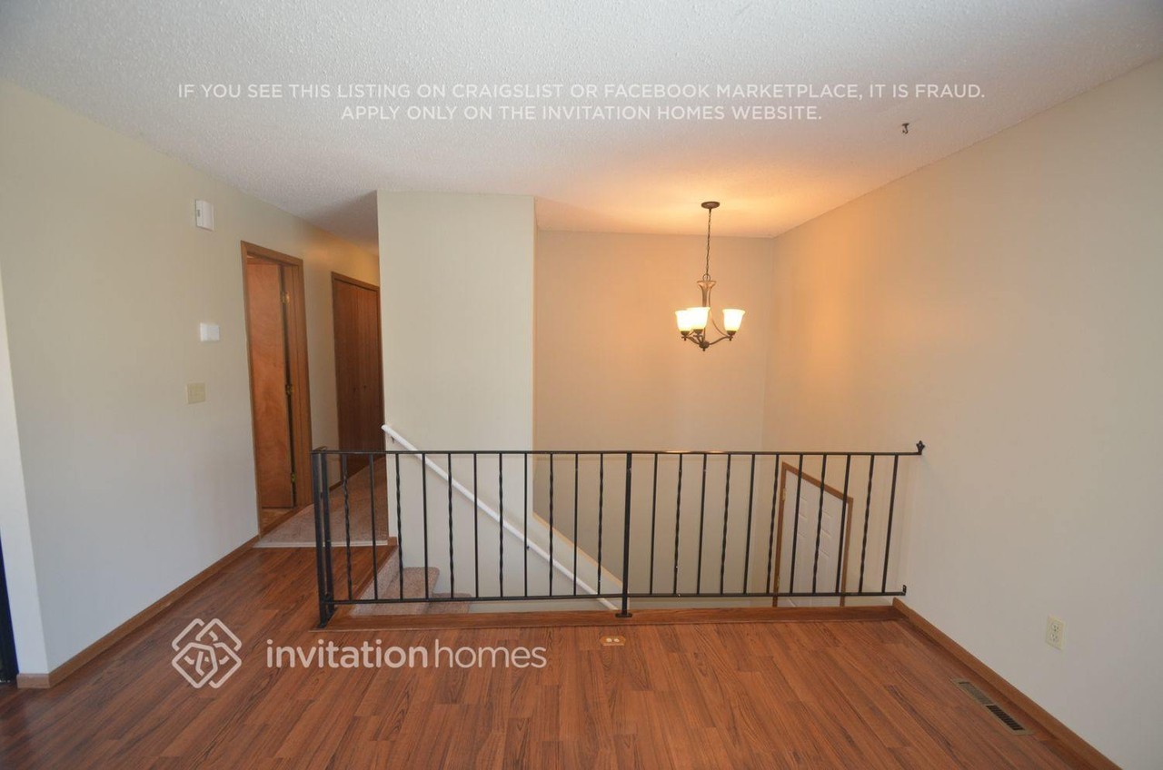 10635 Marmon St Ne - Photo 6 of 15