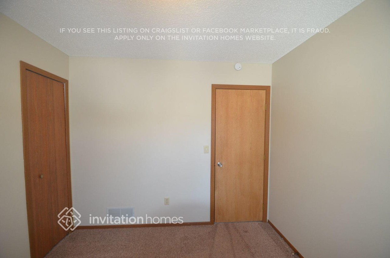 10635 Marmon St Ne - Photo 7 of 15