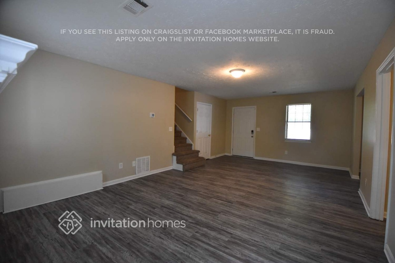 3300 Grand Central Dr - Photo 3 of 18