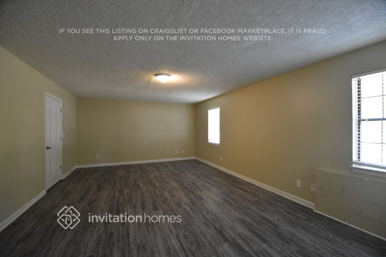 3300 Grand Central Dr - Photo 6 of 18