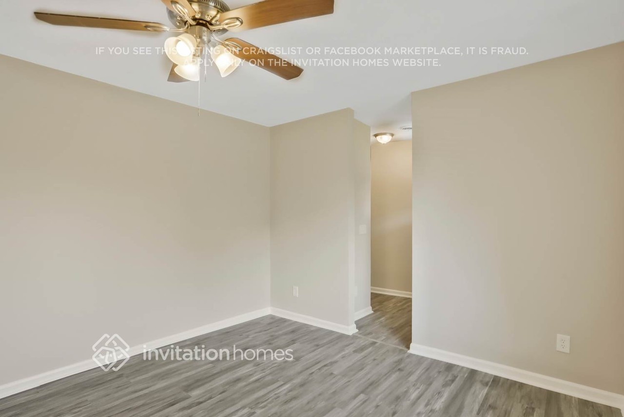 3866 Mcgill Way - Photo 6 of 26