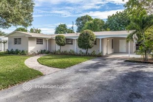 4724 Nw 4th St - Photo 1 of 1