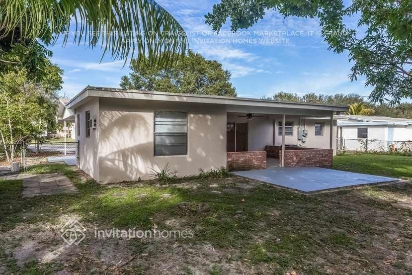 4724 Nw 4th St - Photo 7 of 10