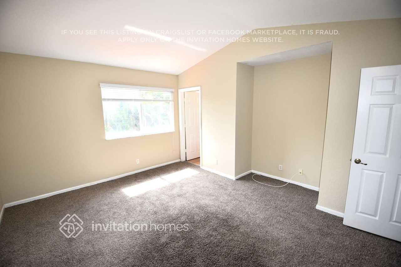 6152 Eaton St - Photo 5 of 10