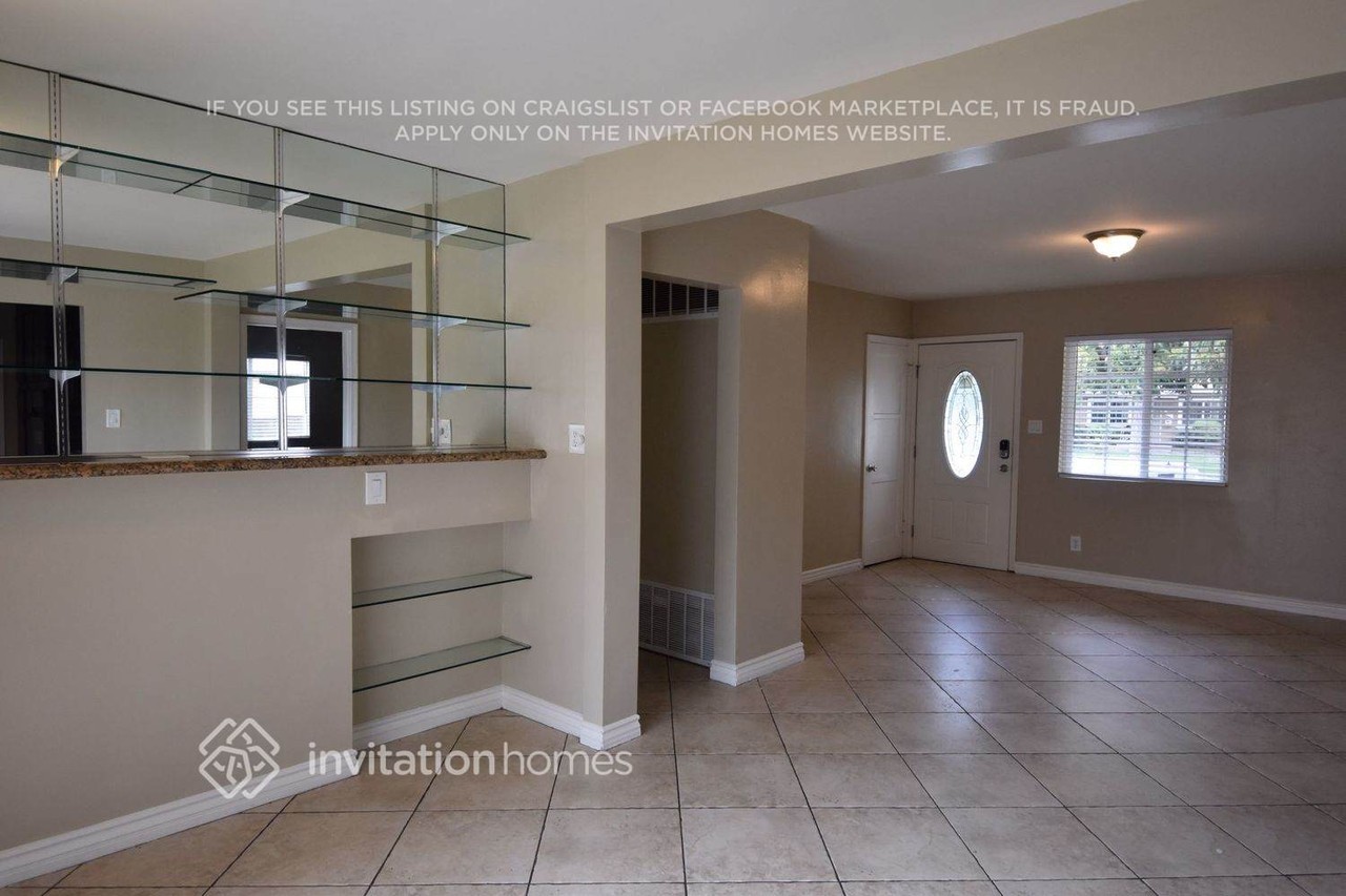 8451 Costello Ave - Photo 3 of 14