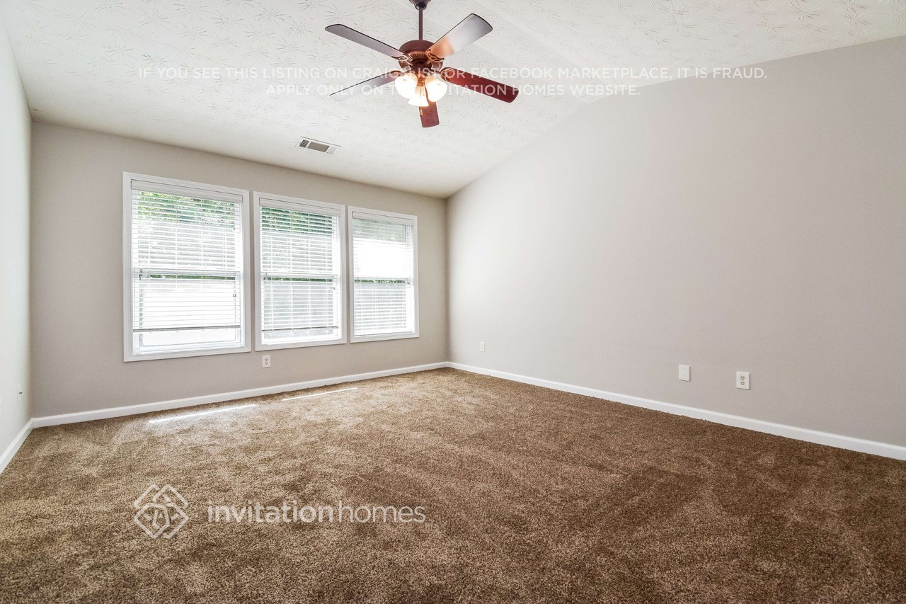4380 Annlette Dr - Photo 7 of 16