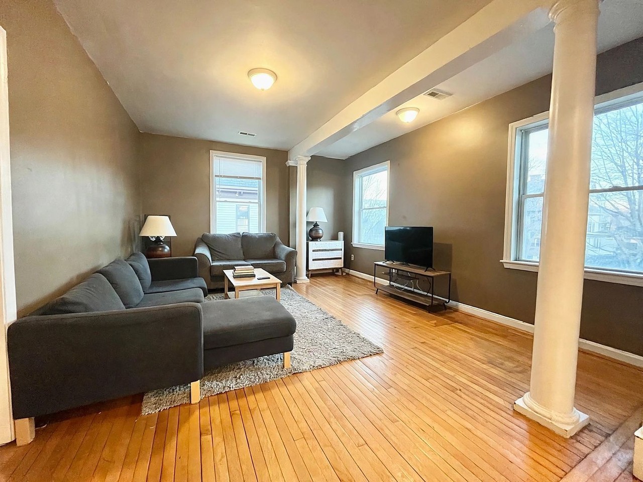 36 Farrington Ave - Photo 3 of 10