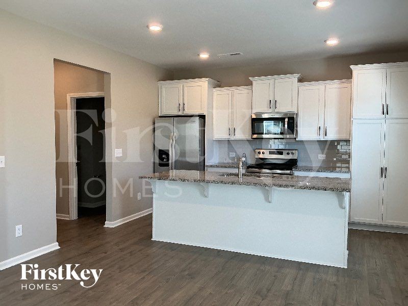 749 Scotch Meadows Loop - Photo 4 of 10