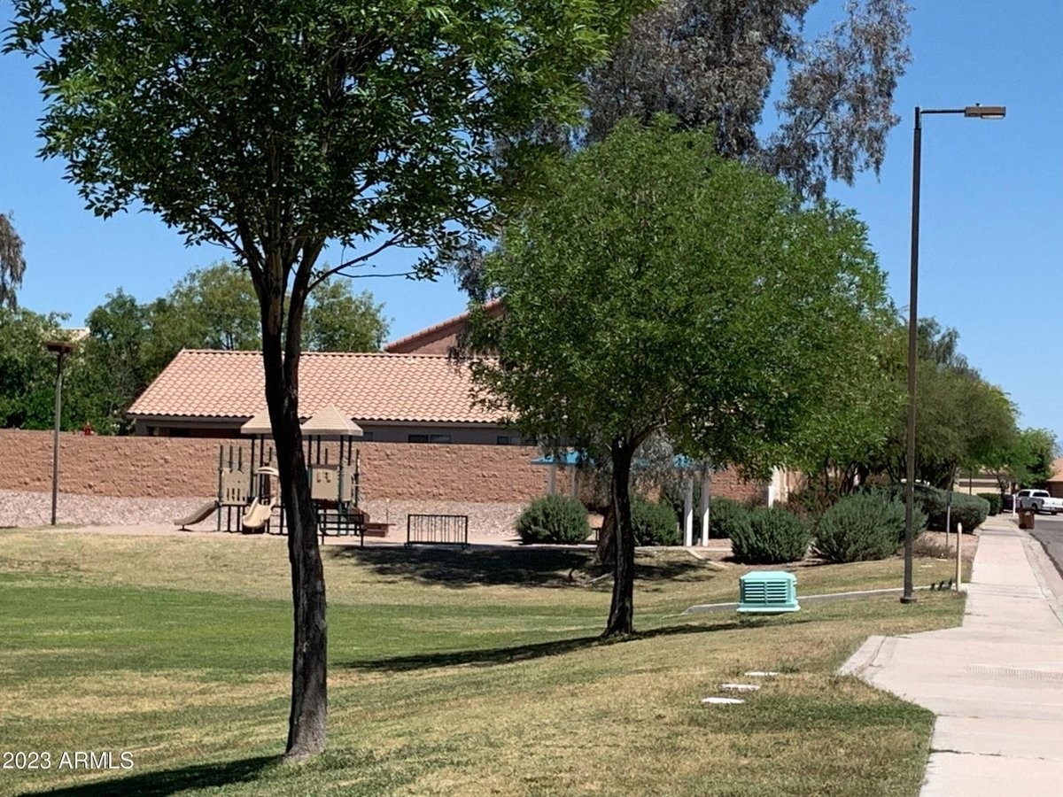 33096 N Kari Rd - Photo 4 of 7