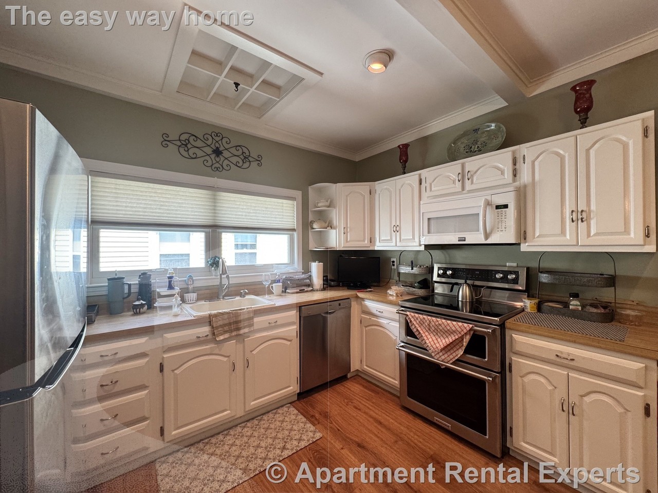 24 Stoughton St #2