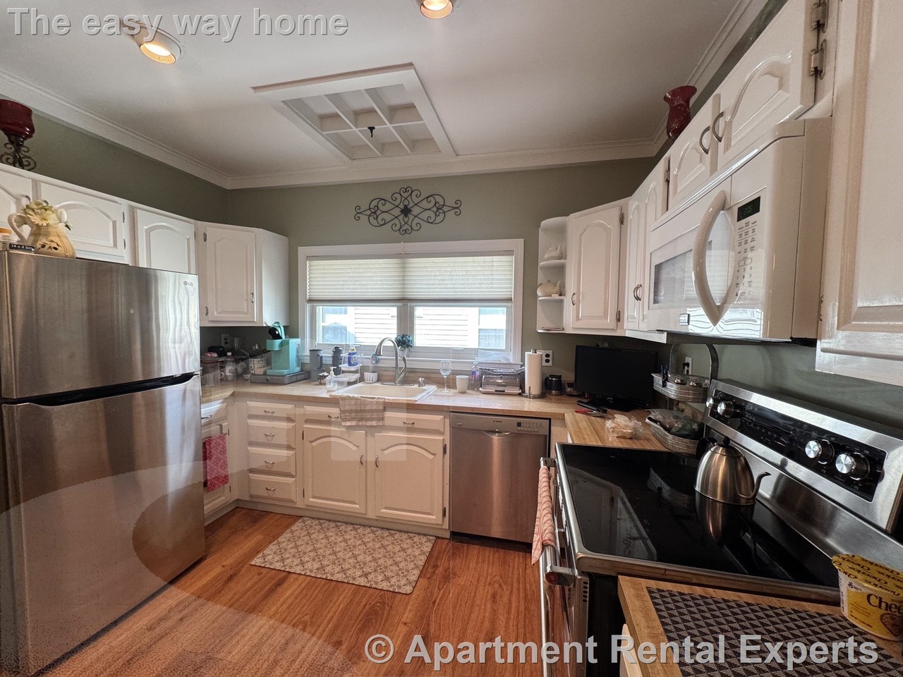 24 Stoughton St #2 - Photo 3 of 22