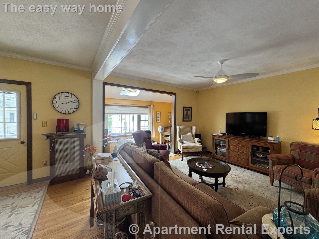 24 Stoughton St #2 - Photo 5 of 22