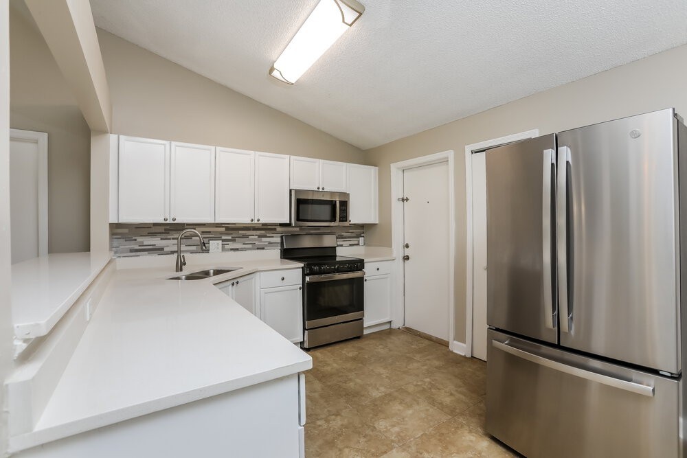 9324 Echo Run - Photo 5 of 16