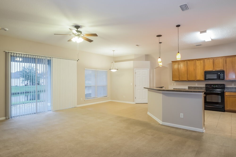 889 Lord Nelson Blvd - Photo 7 of 18